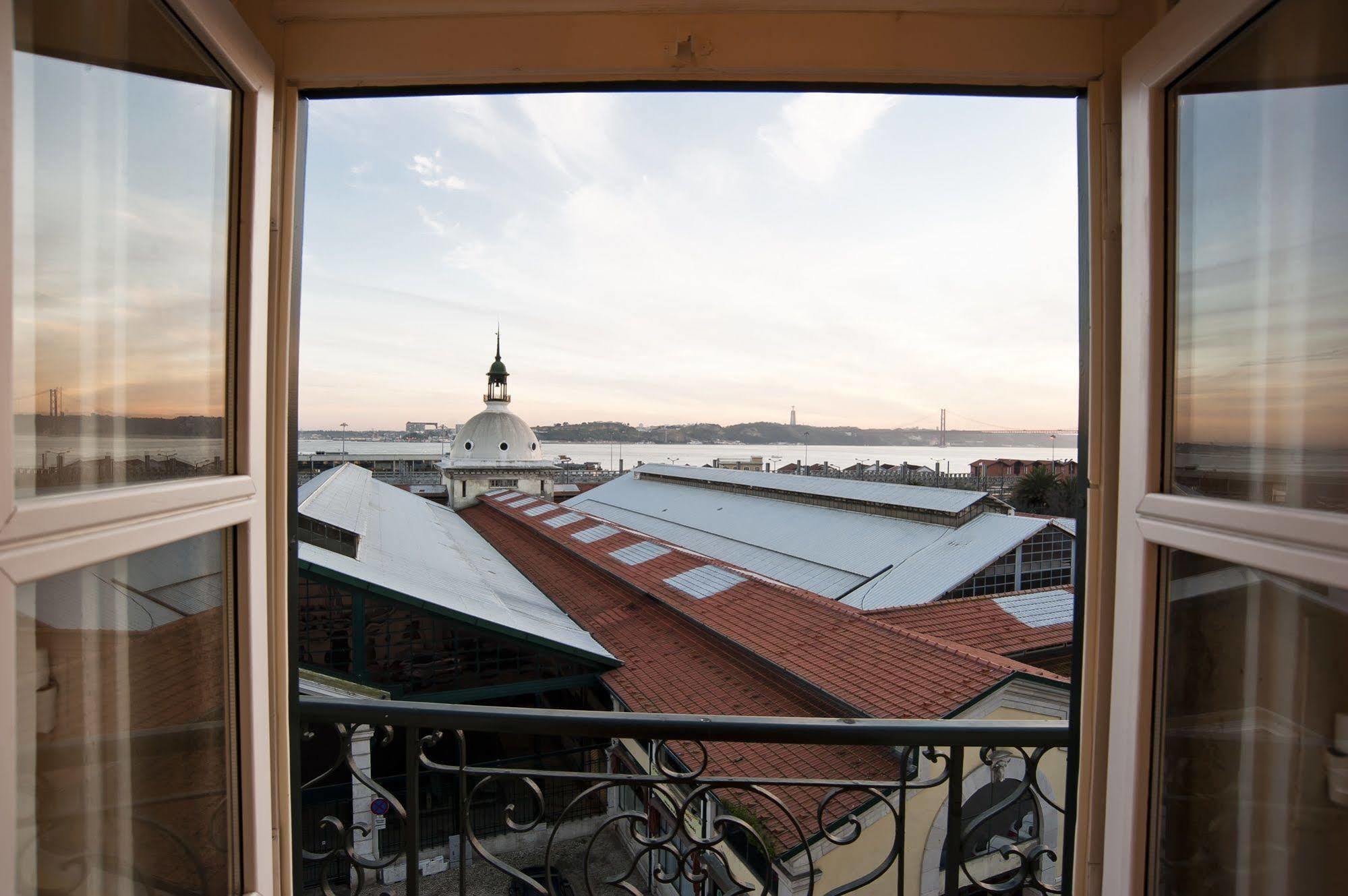 Ribeira Tejo By Shiadu Guesthouse Lisboa Exterior foto